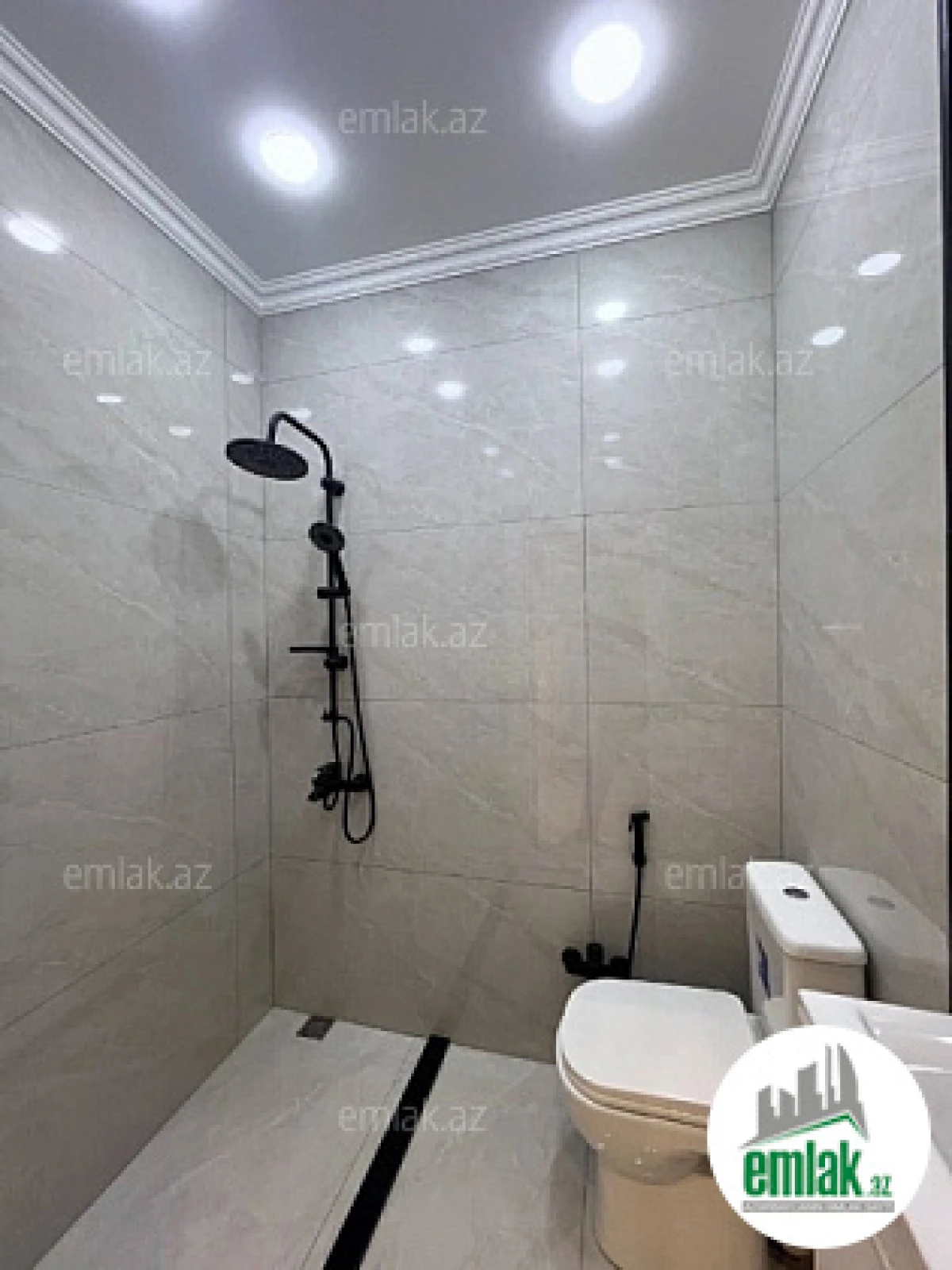 Satılır 2 otaqlı yeni tikili 40 m²