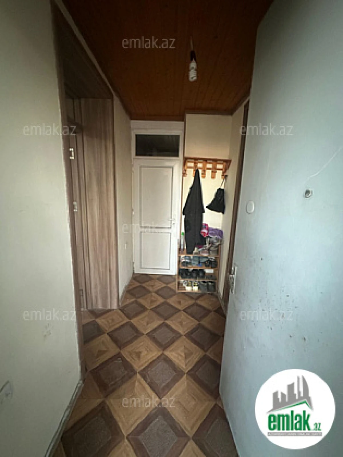 Satılır 7 otaqlı həyət evi 200 m²