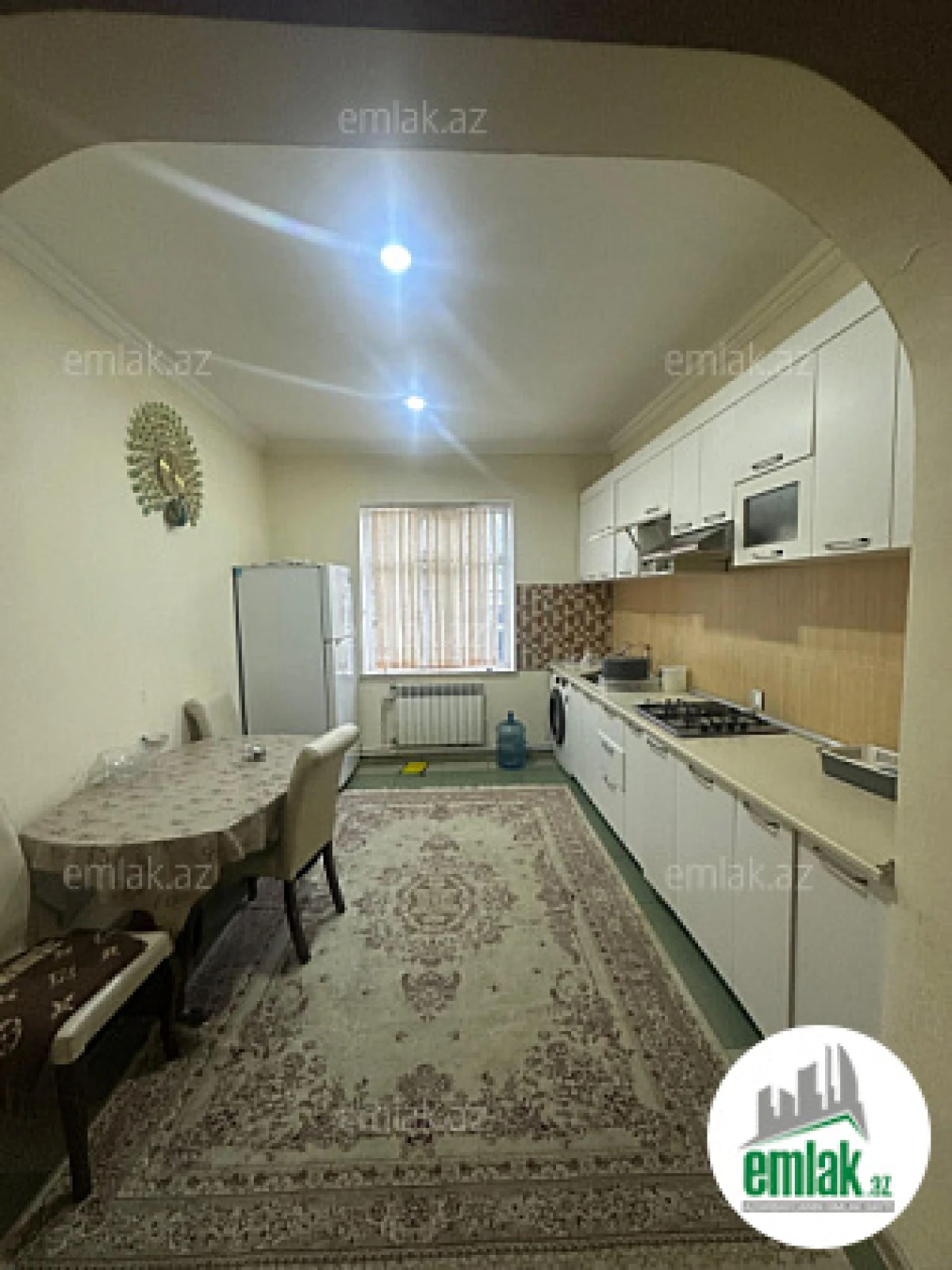 Satılır 7 otaqlı həyət evi 200 m²