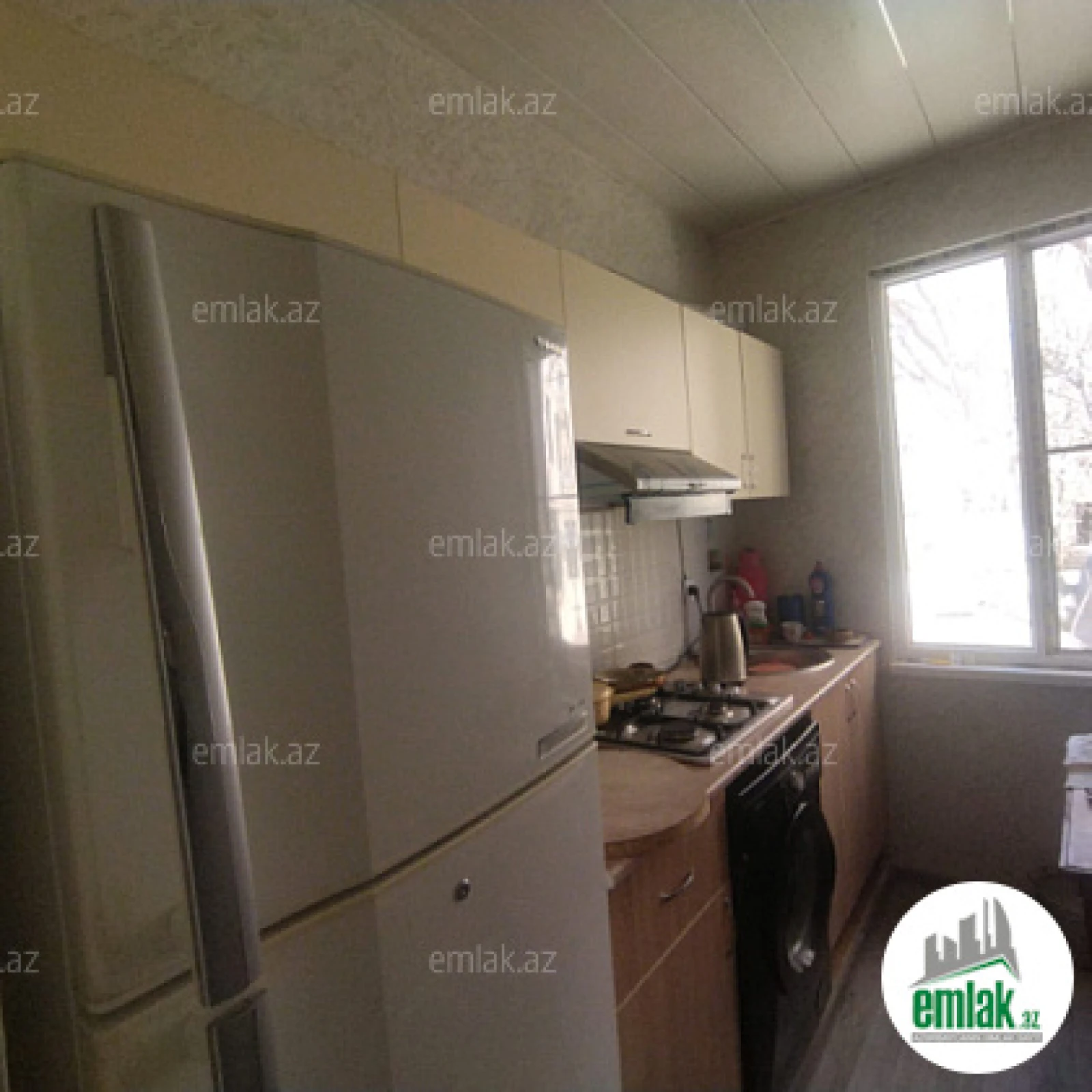 Satılır 2 otaqlı köhnə tikili 56 m²