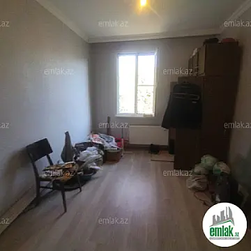 Satılır 2 otaqlı köhnə tikili 56 m²