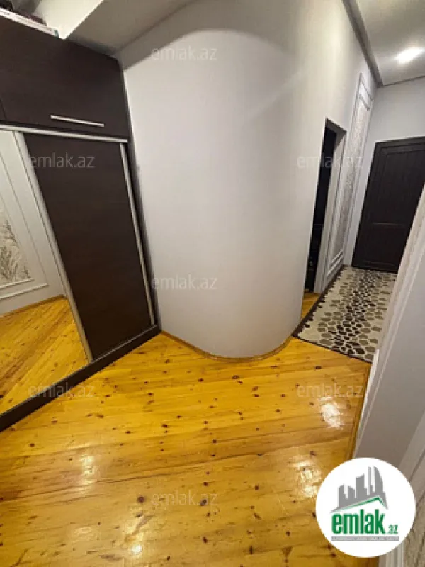 Satılır 2 otaqlı yeni tikili 70 m²