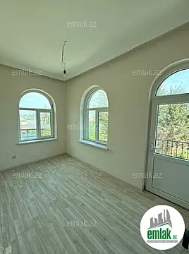 Satılır 5 otaqlı həyət evi 170 m²