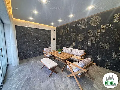 Satılır 4 otaqlı həyət evi 160 m²