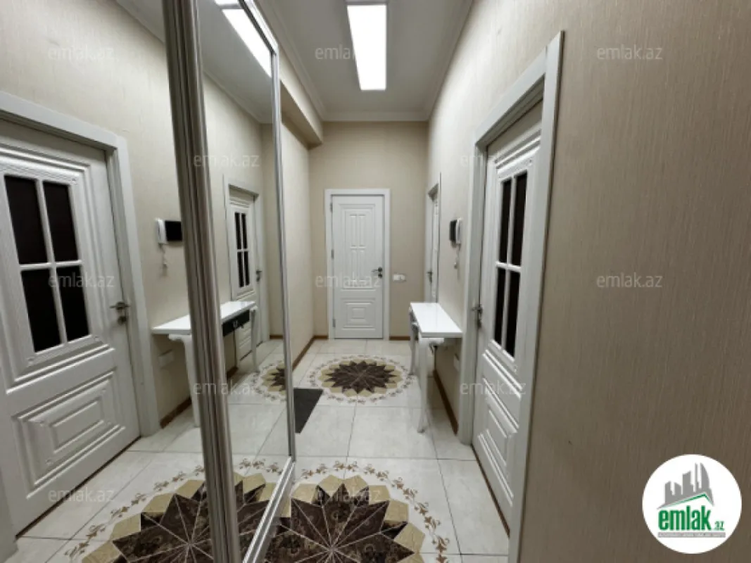 Satılır 2 otaqlı yeni tikili 63 m²