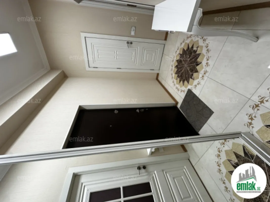 Satılır 2 otaqlı yeni tikili 63 m²