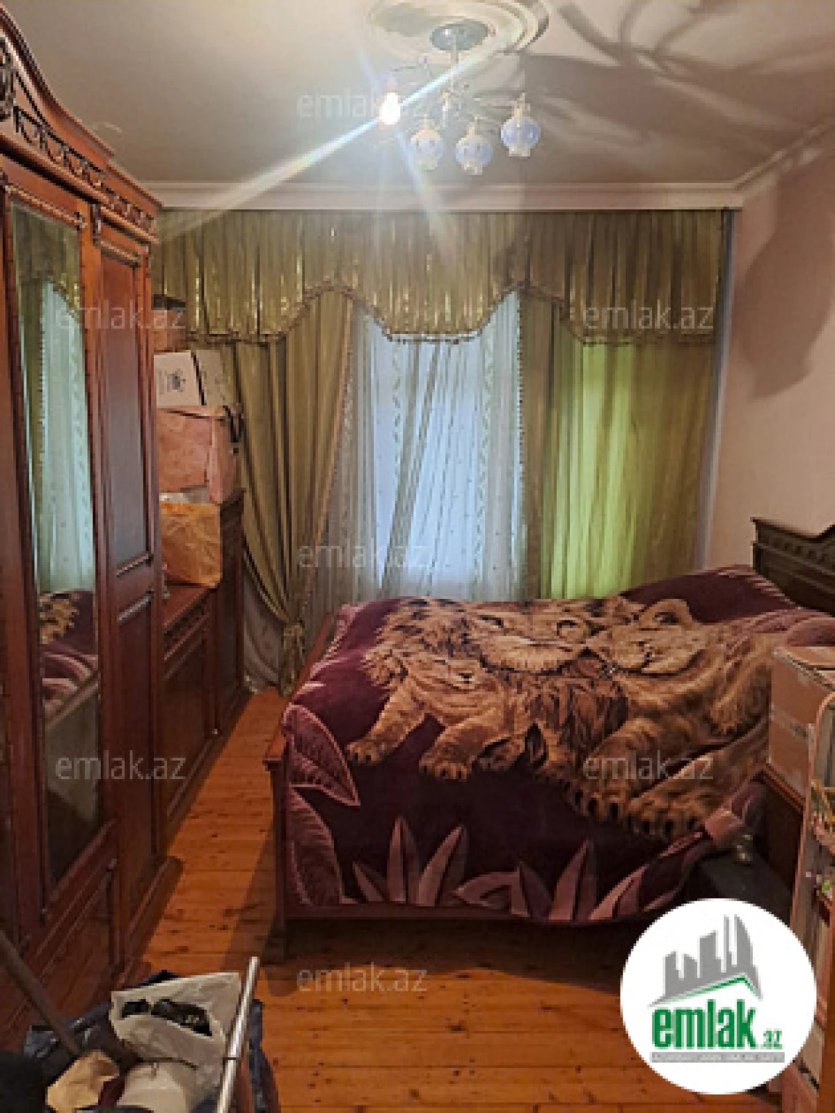 Satılır 3 otaqlı köhnə tikili 75 m²