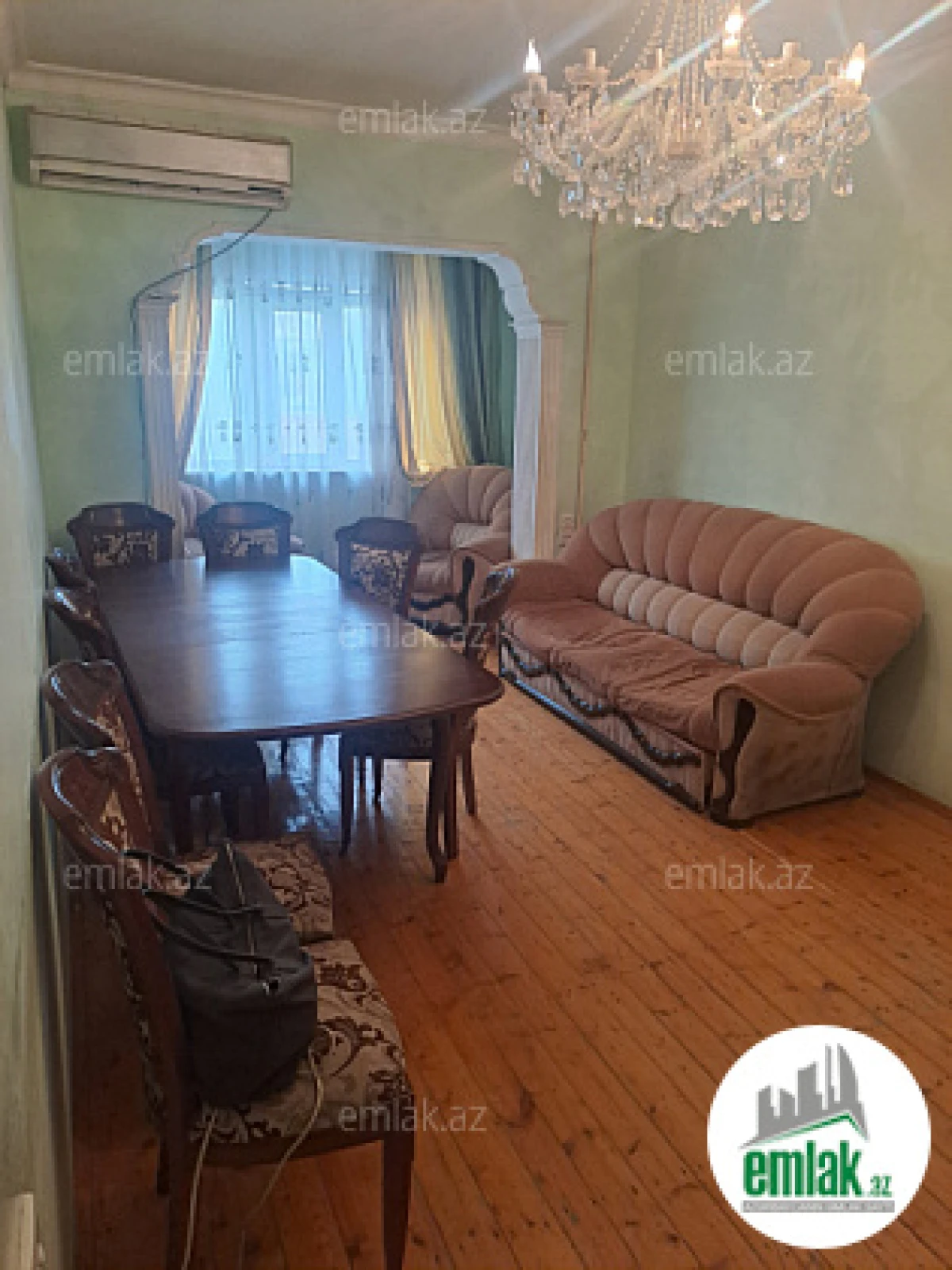 Satılır 3 otaqlı köhnə tikili 75 m²