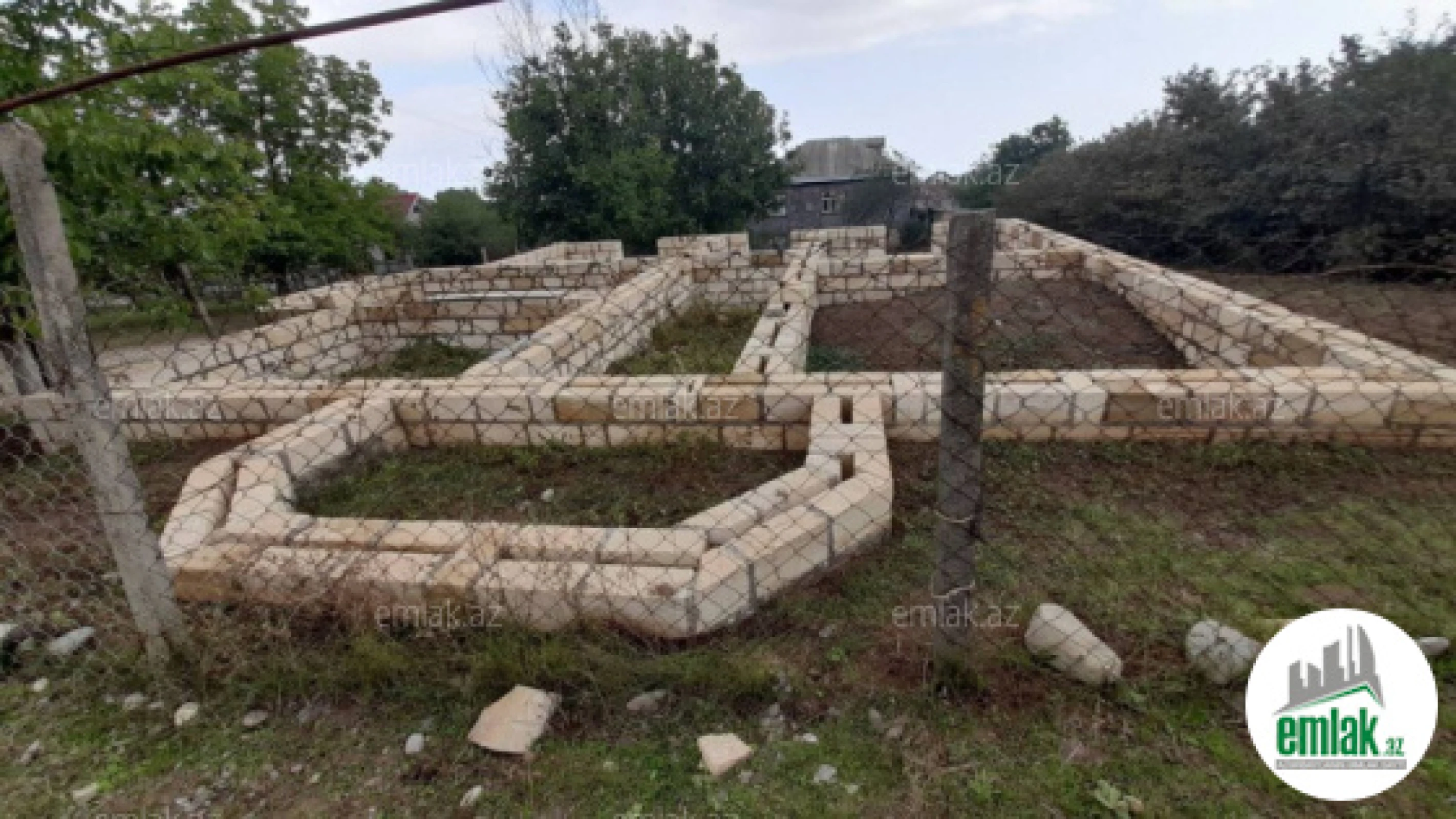 Satılır torpaq sahəsi 10 m²