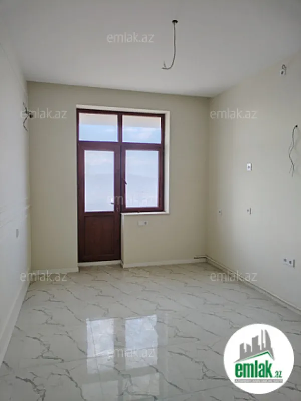 Satılır 3 otaqlı yeni tikili 155 m²