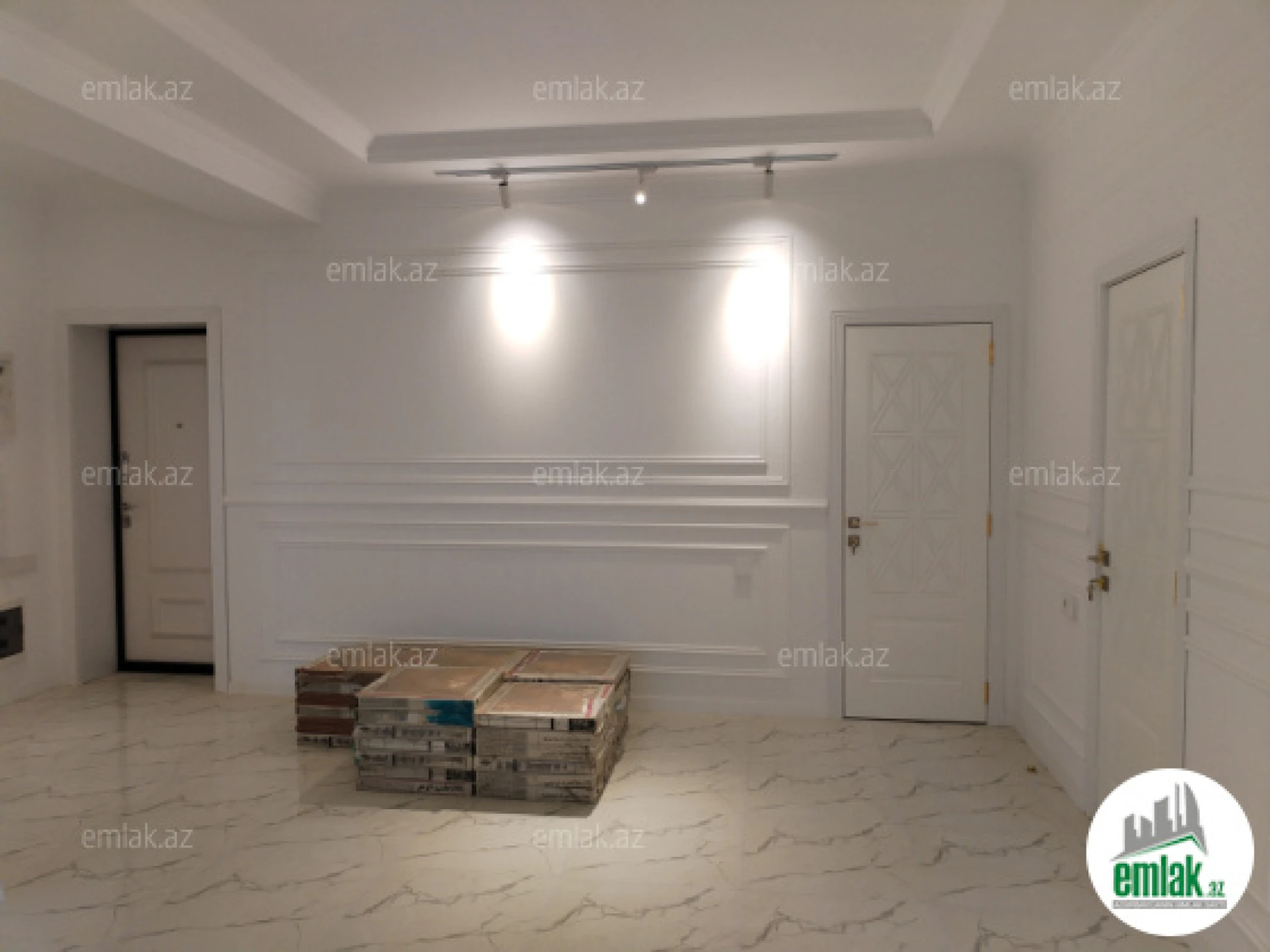 Satılır 3 otaqlı yeni tikili 155 m²