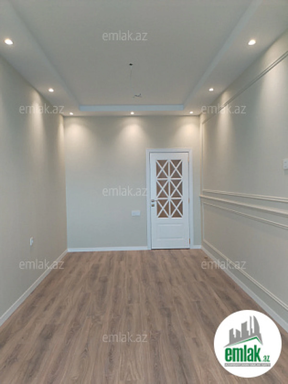 Satılır 3 otaqlı yeni tikili 155 m²