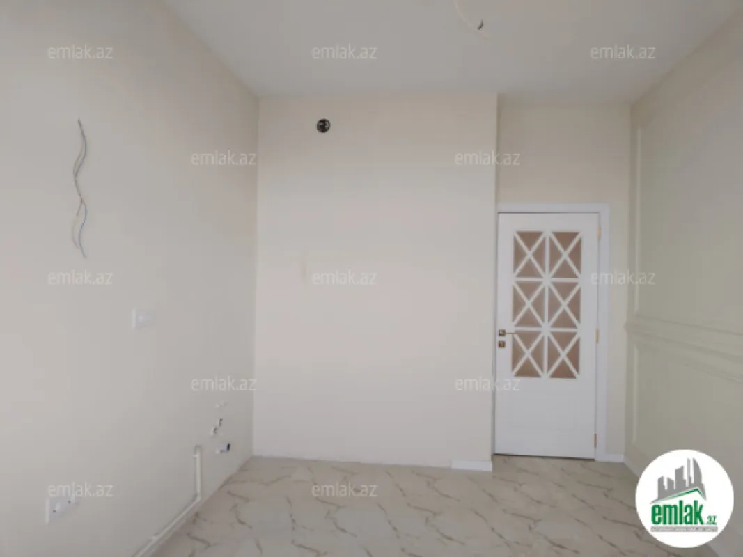 Satılır 3 otaqlı yeni tikili 155 m²