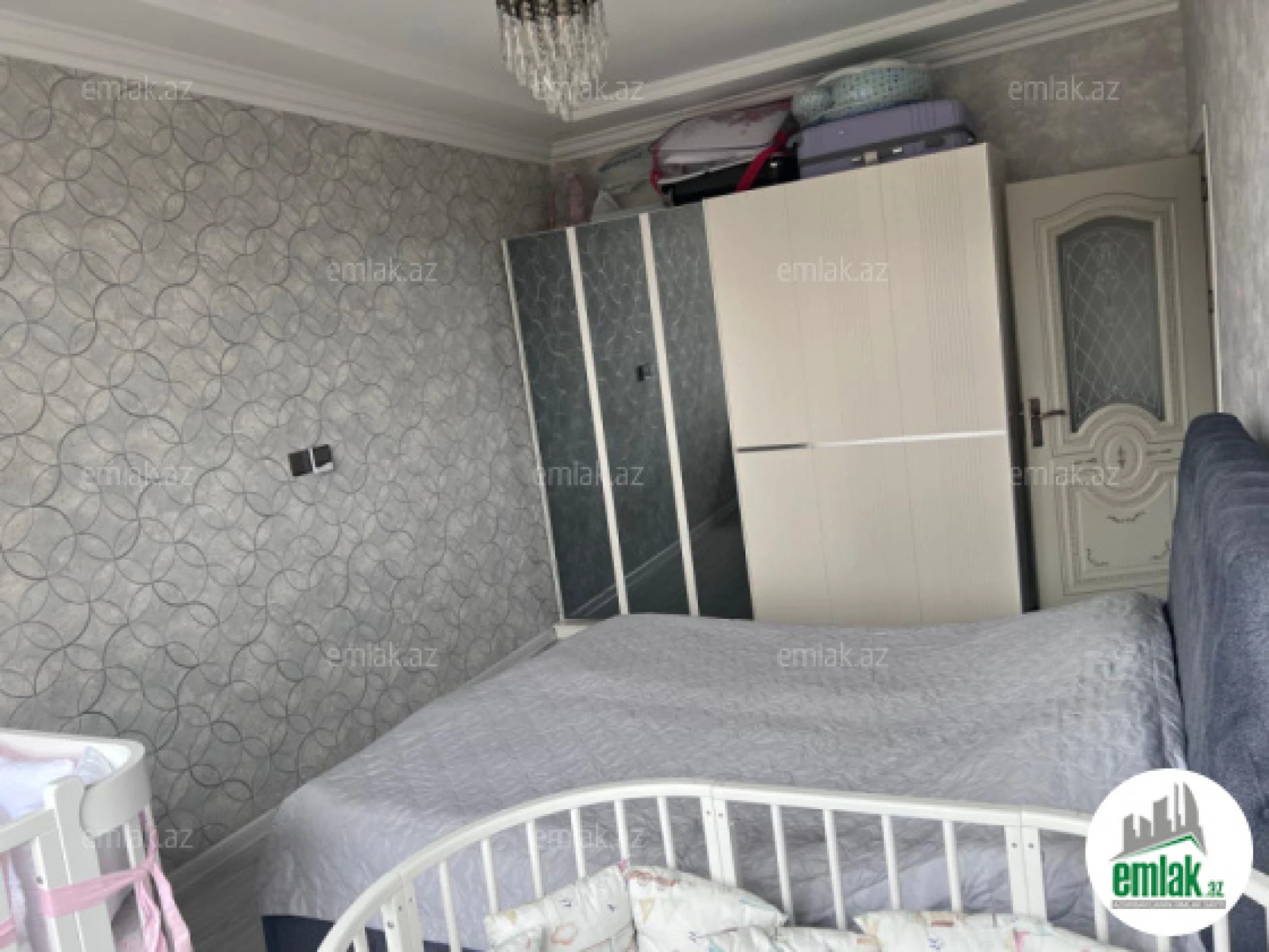 Satılır 3 otaqlı köhnə tikili 70 m²