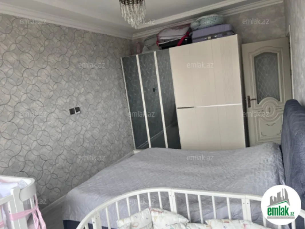 Satılır 3 otaqlı köhnə tikili 70 m²