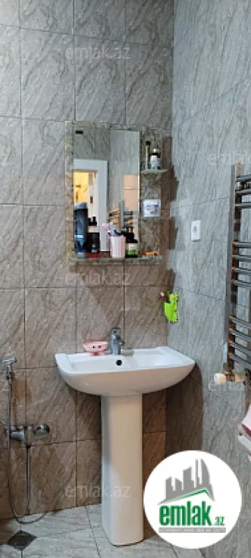 Satılır 2 otaqlı yeni tikili 60 m²