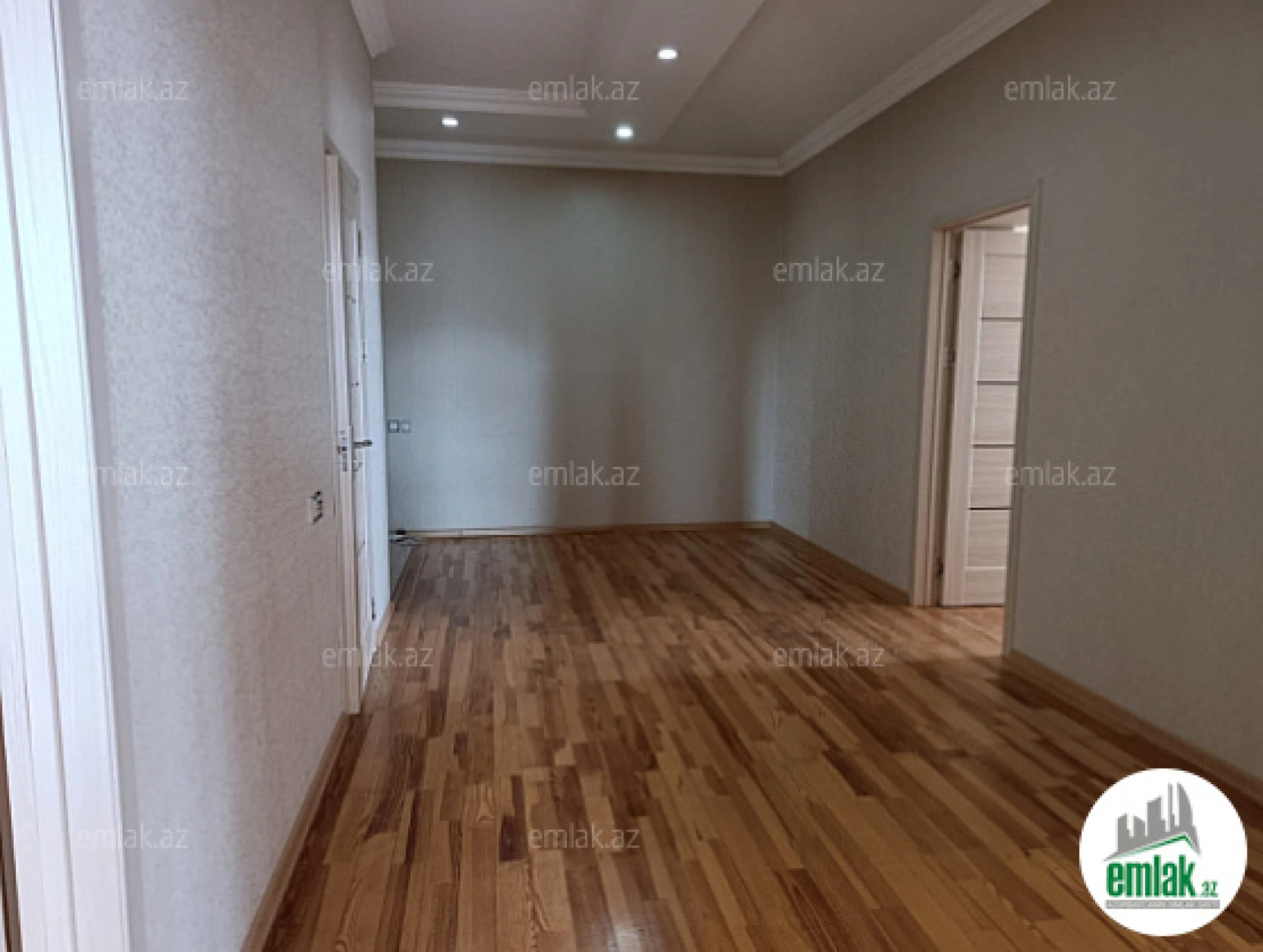 Satılır 3 otaqlı yeni tikili 124 m²