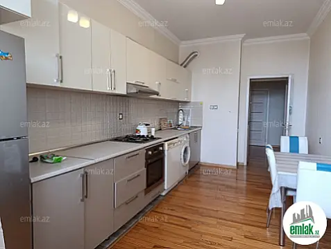 Satılır 3 otaqlı yeni tikili 124 m²