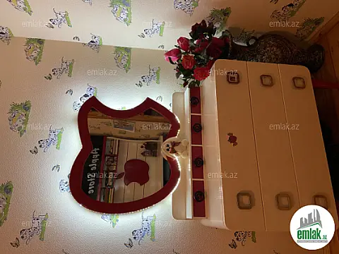 Satılır 3 otaqlı köhnə tikili 67.7 m²