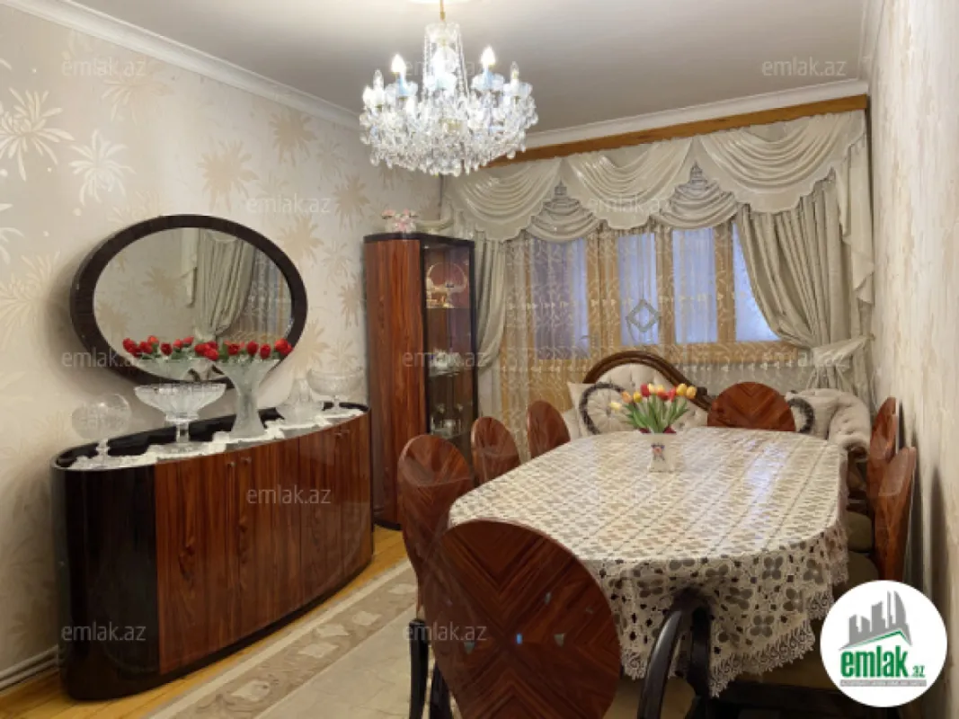Satılır 3 otaqlı köhnə tikili 67.7 m²