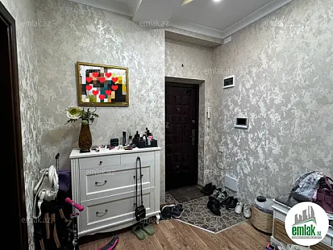 Satılır 3 otaqlı yeni tikili 116 m²