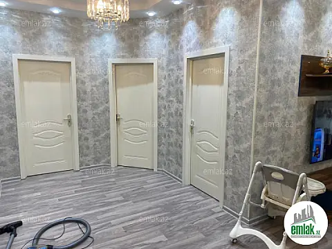 Satılır 4 otaqlı yeni tikili 148 m²