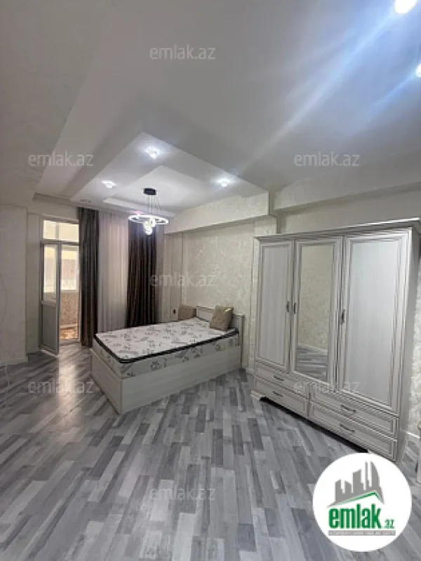 Satılır 4 otaqlı yeni tikili 165 m²