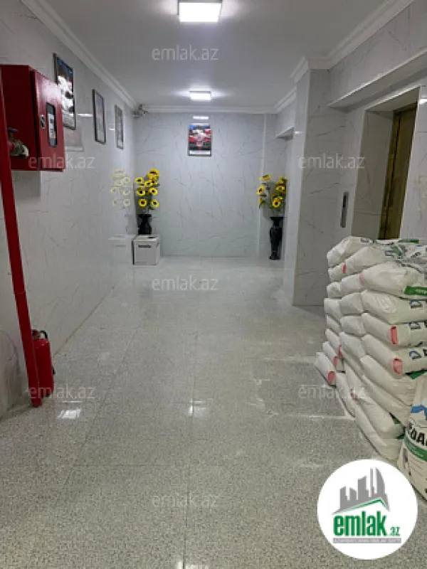 Satılır 4 otaqlı yeni tikili 165 m²