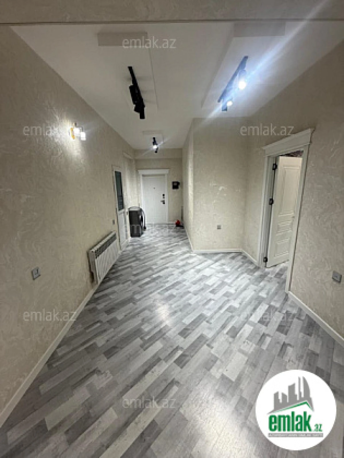 Satılır 4 otaqlı yeni tikili 165 m²