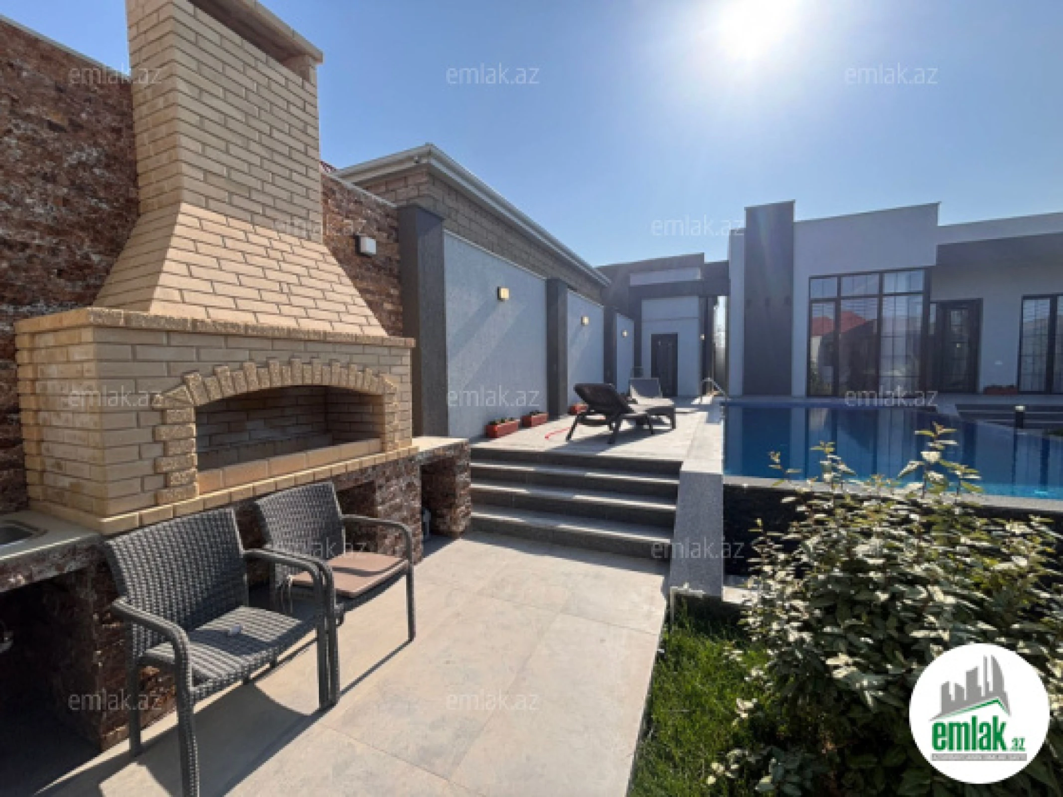 Satılır 4 otaqlı həyət evi 200 m²