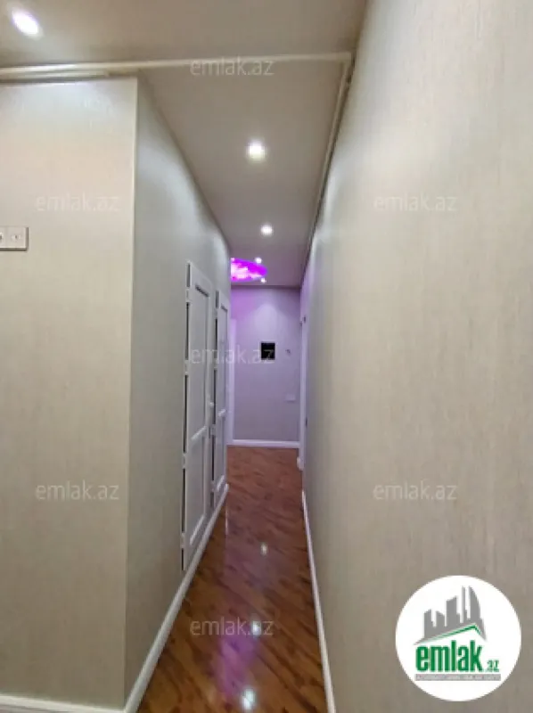 Satılır 2 otaqlı yeni tikili 60 m²