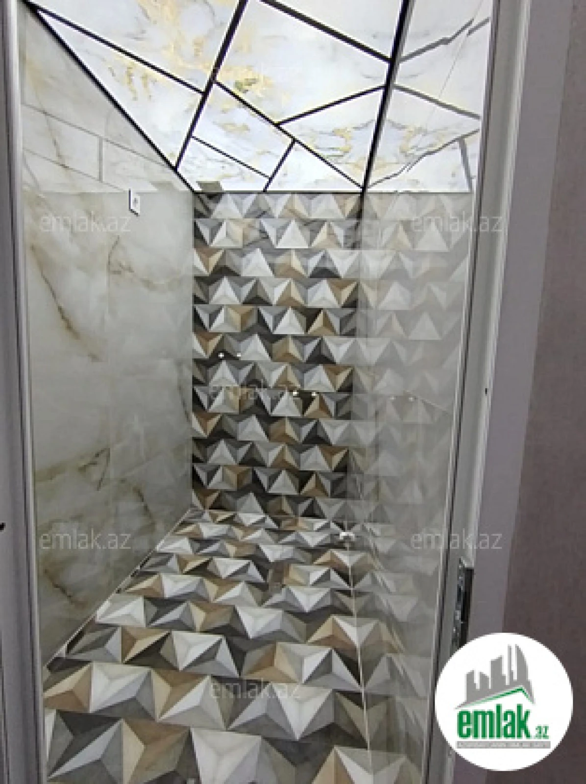 Satılır 2 otaqlı yeni tikili 60 m²