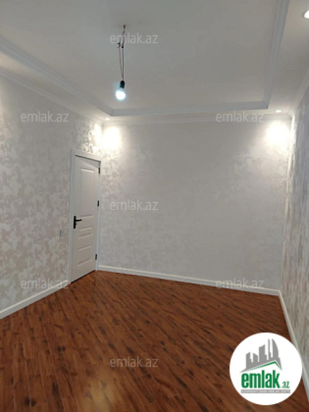 Satılır 2 otaqlı yeni tikili 60 m²