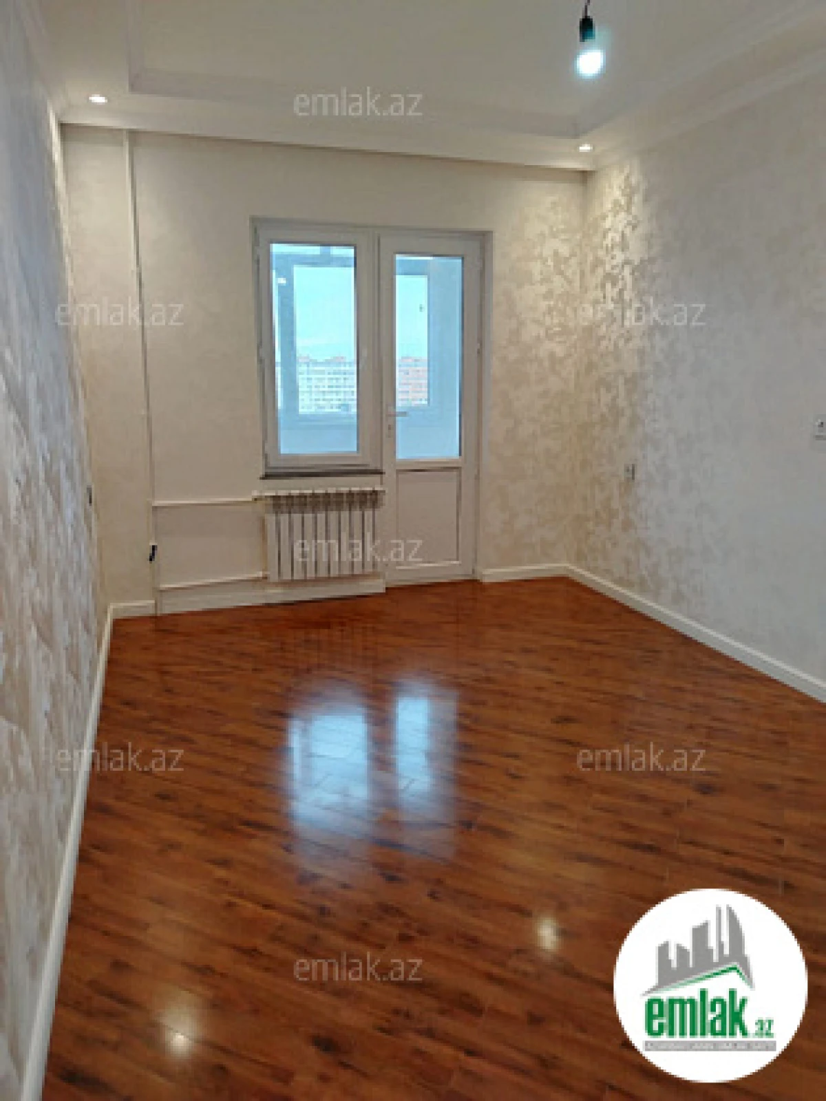 Satılır 2 otaqlı yeni tikili 60 m²