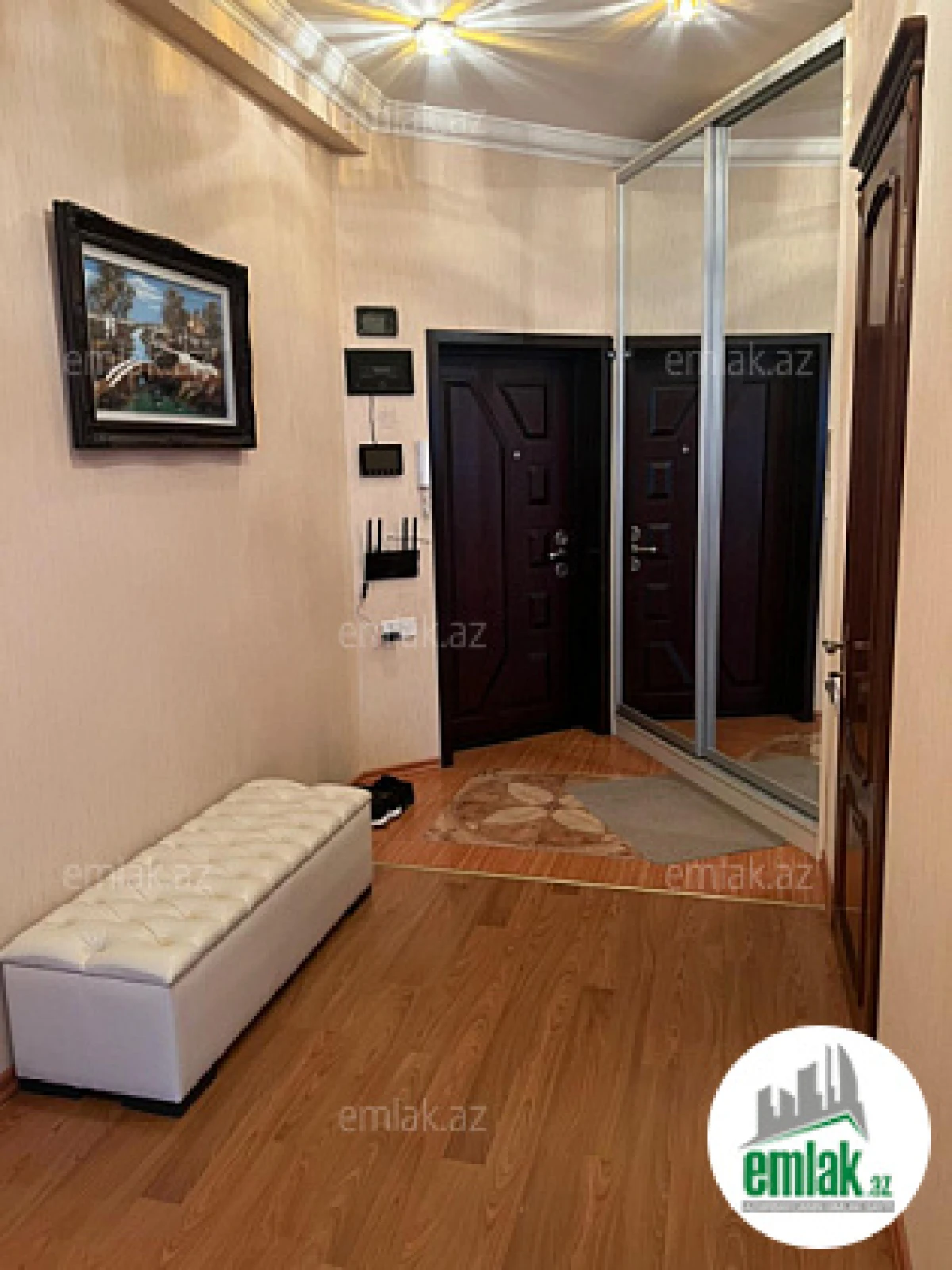 Satılır 3 otaqlı yeni tikili 115 m²