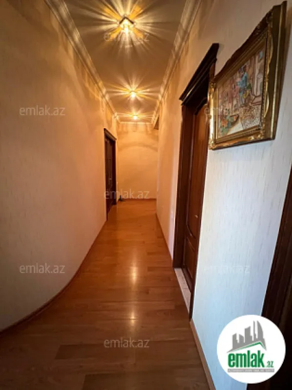 Satılır 3 otaqlı yeni tikili 115 m²