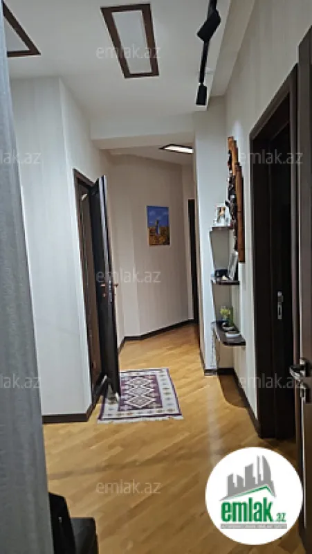 Satılır 2 otaqlı yeni tikili 95 m²