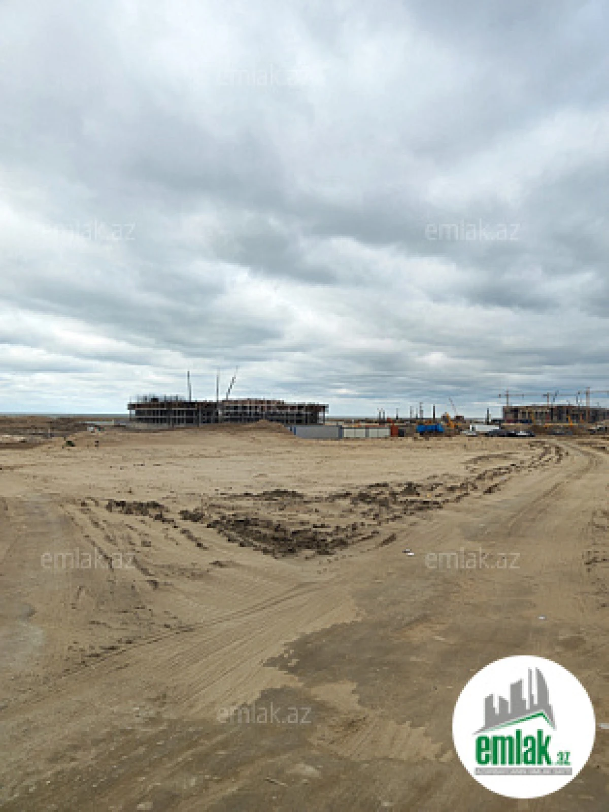 Satılır torpaq sahəsi 12 m²