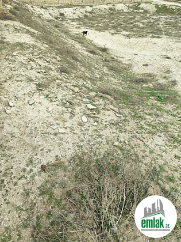 Satılır torpaq sahəsi 12 m²