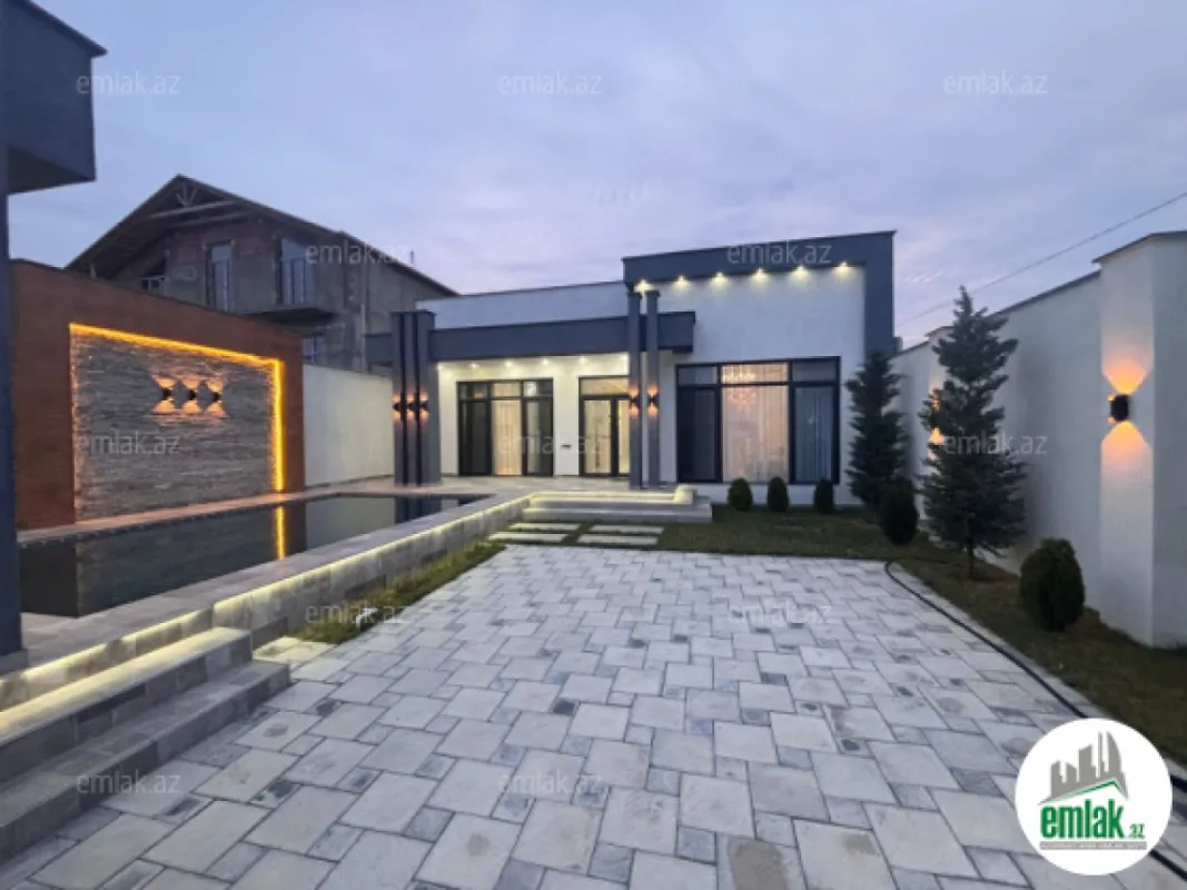 Satılır 4 otaqlı mənzil 150 m²