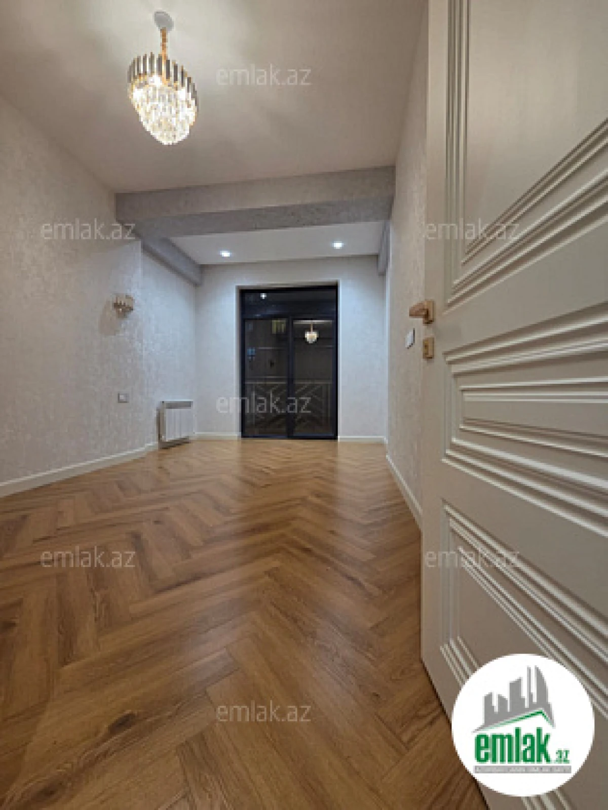 Satılır 2 otaqlı yeni tikili 75 m²