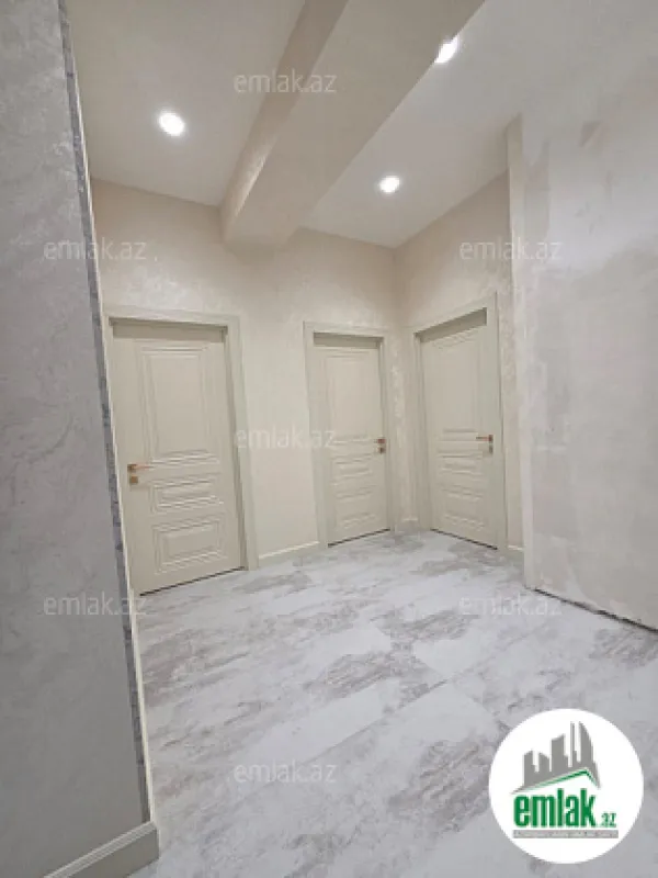 Satılır 2 otaqlı yeni tikili 75 m²