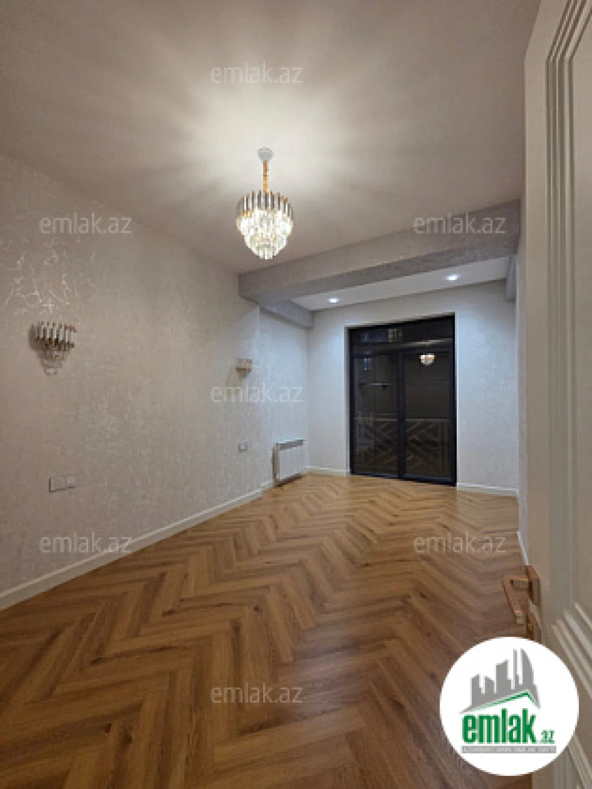 Satılır 2 otaqlı yeni tikili 75 m²