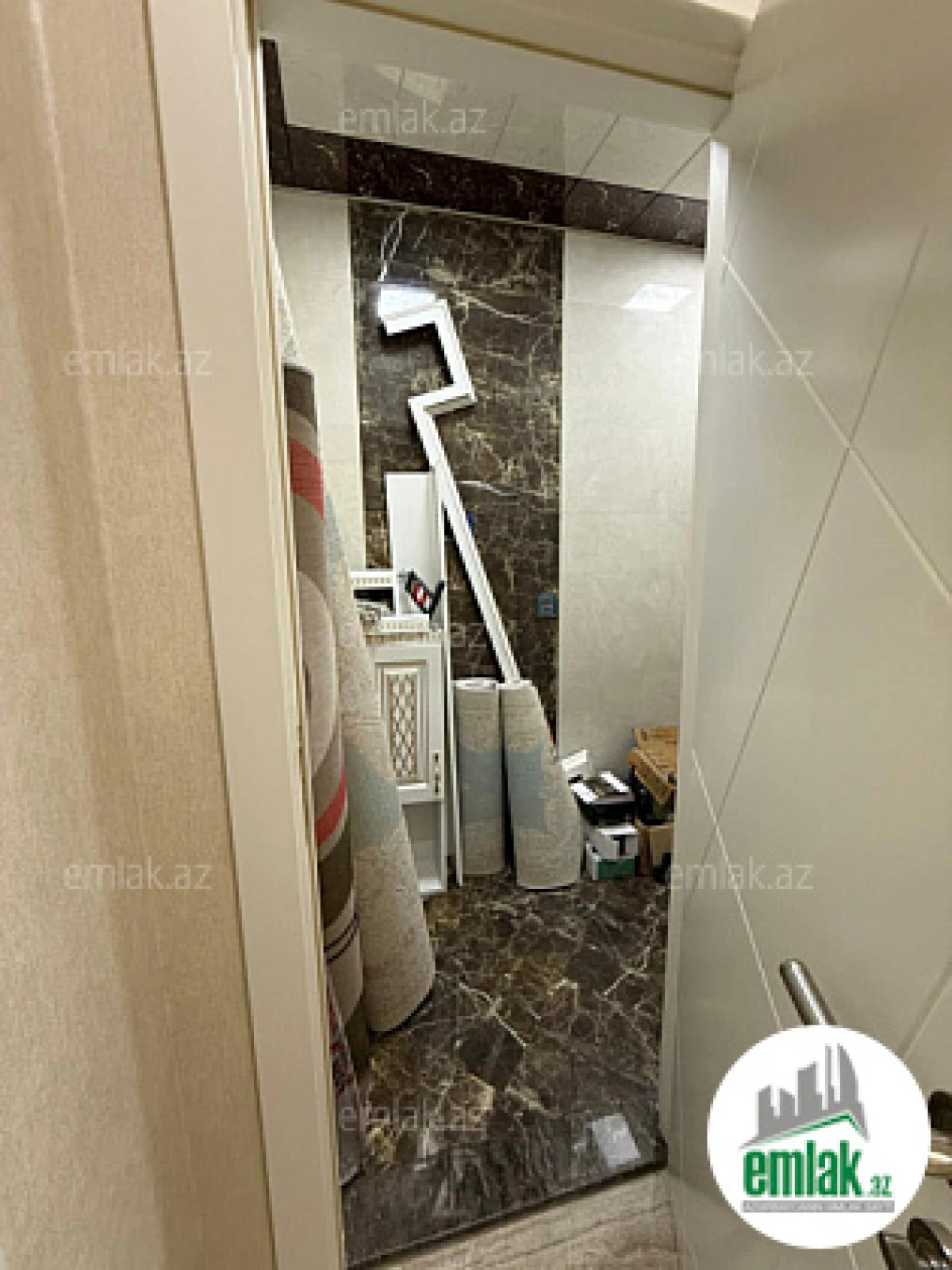 Satılır 3 otaqlı yeni tikili 140 m²