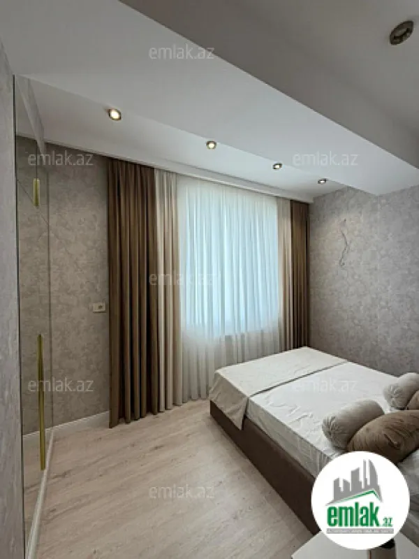 Satılır 3 otaqlı yeni tikili 85 m²