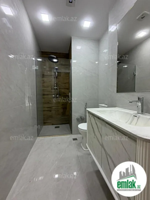 Satılır 3 otaqlı yeni tikili 85 m²