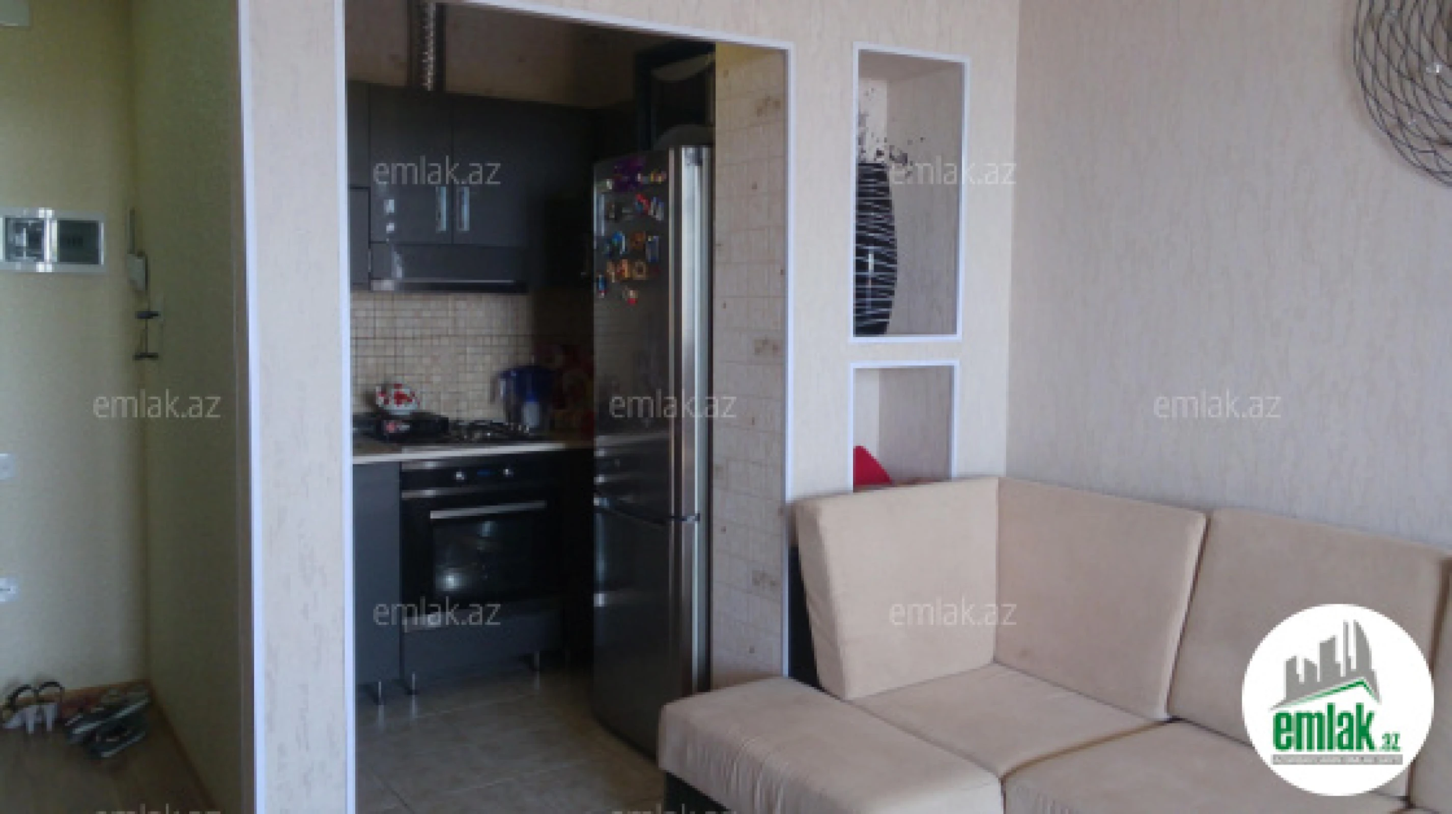 Satılır 2 otaqlı yeni tikili 60 m²