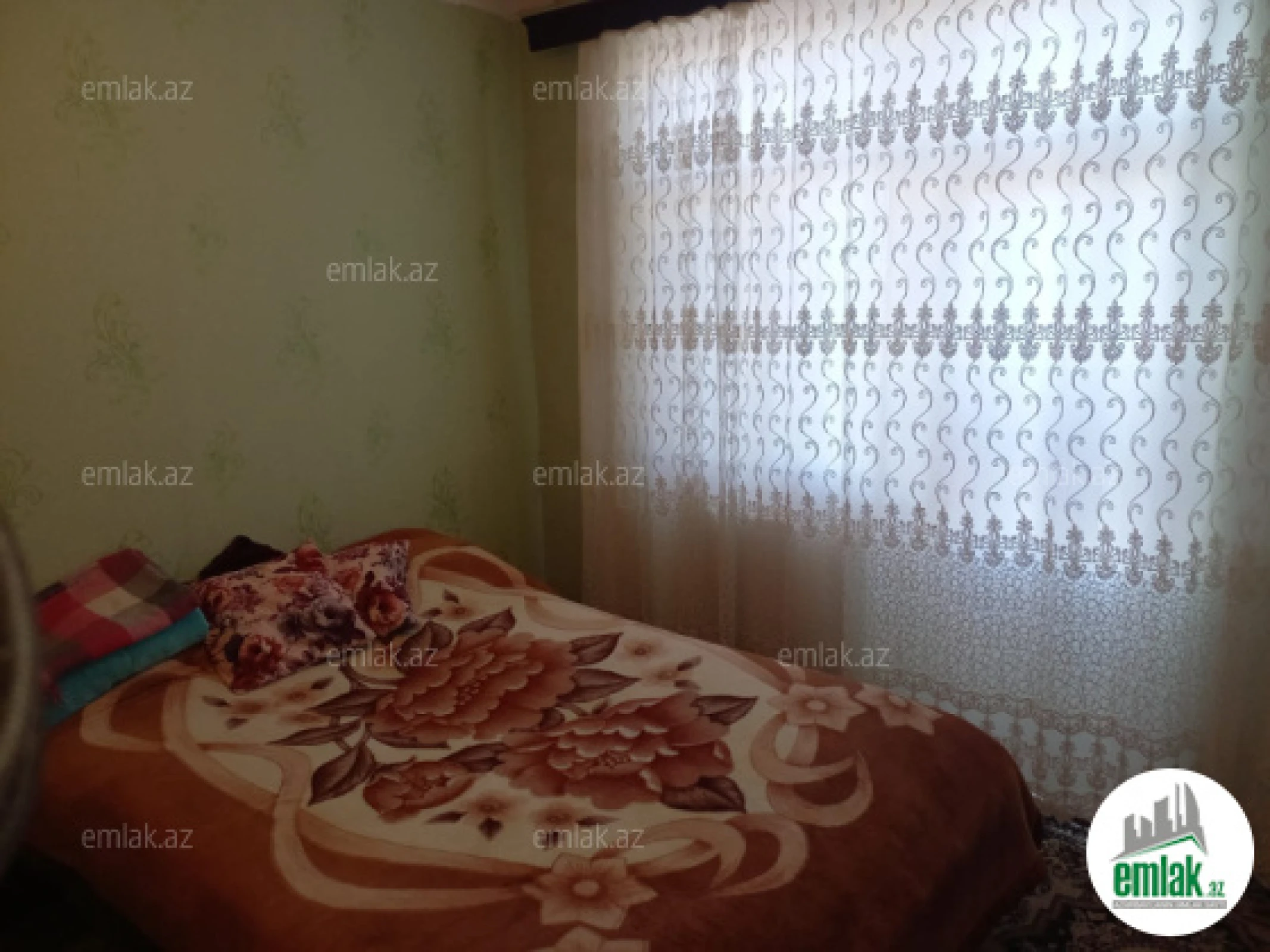 Satılır 3 otaqlı köhnə tikili 80 m²