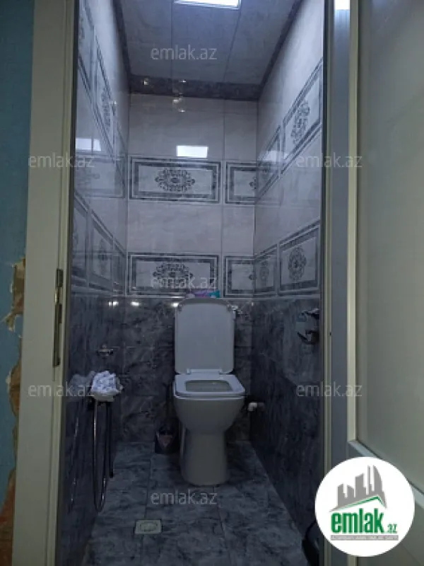 Satılır 3 otaqlı köhnə tikili 80 m²