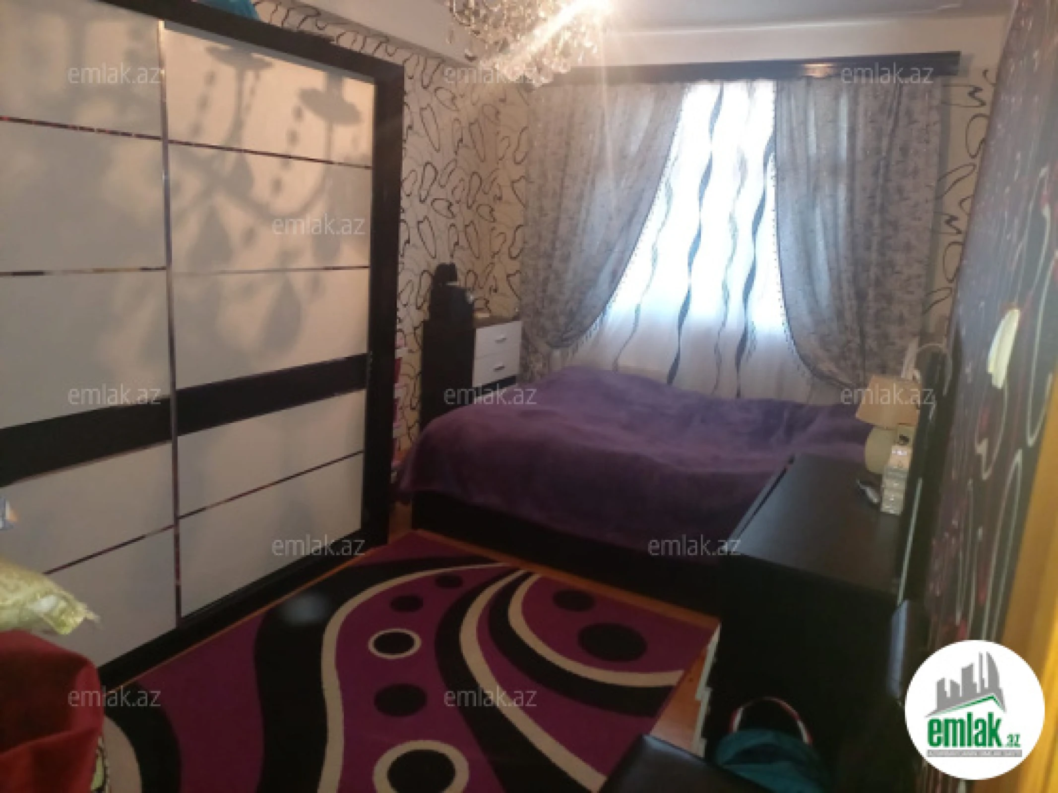 Satılır 3 otaqlı köhnə tikili 80 m²